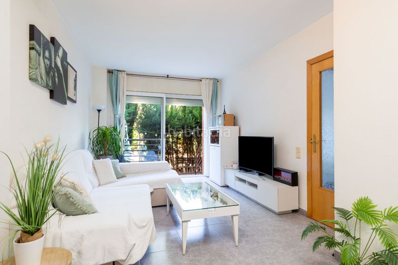 Foto 0c333d5e-47f2-4c15-955f-aceafa702dc8. Piano terra con riscaldamento parcheggio in Eixample Sabadell