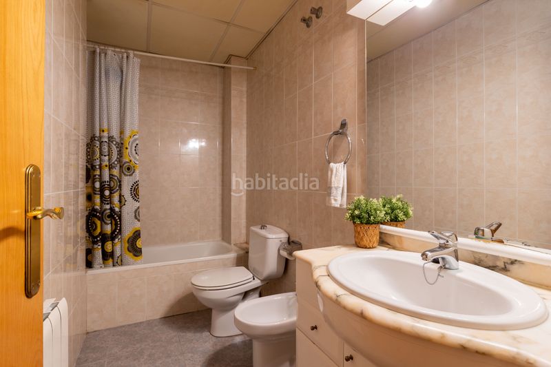 Foto 8d06f6e8-df1d-4dec-a8fd-d926bab942c1. Piano terra con riscaldamento parcheggio in Eixample Sabadell