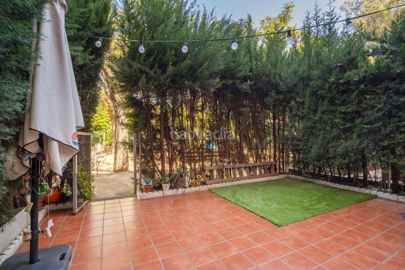 Foto 8d548863-5c0a-41de-aac9-ee4a2b2a847a. Piano terra con riscaldamento parcheggio in Eixample Sabadell