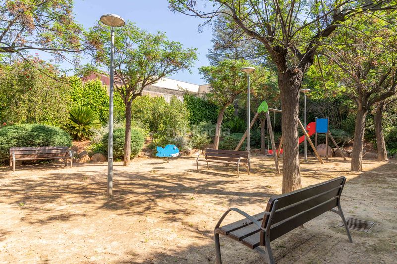 Foto fa51f734-4737-4d07-9740-a83951e399cf. Piano terra con riscaldamento parcheggio in Eixample Sabadell