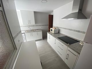 Miete Etagenwohnung in Valdepasillas - La Paz - Huerta Rosales. Estudiantes