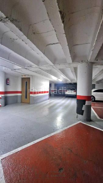 Foto 859400a1-af40-4c51-8ffe-8cba208f5aab. Aparcament cotxe a Paseo Independencia Zaragoza