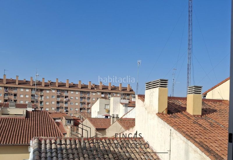 Foto 3c34b31f-5efd-41a3-a45b-bf8ed318d206. Piso en Plaza de Toros Zaragoza