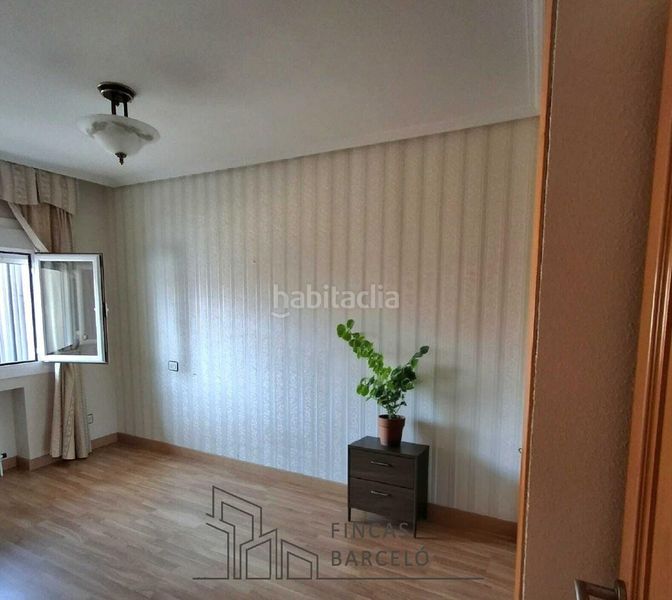 Foto 81f0c8d1-3d3d-402b-9d4e-0f0b815c5a5e. Piso en Plaza de Toros Zaragoza