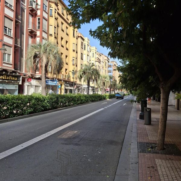 Foto 93b6312d-b7ad-4d5c-96a0-d25d851ba3d6. Piso en Plaza de Toros Zaragoza