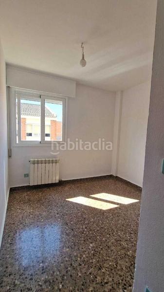 Foto c9b6ec49-e18f-42f8-b661-3db0a6031e2b. Appartamento in Valdefierro Zaragoza