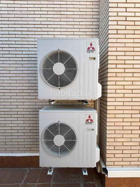 Foto 8c7e7232-f096-49e3-a38b-39c1f87611f1. Maison jumelée dans Cuarte de Huerva