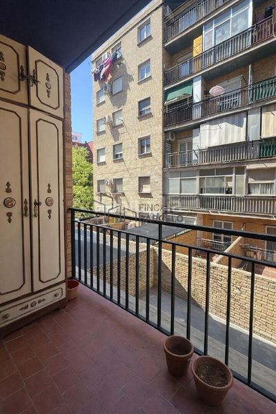 Foto 608b9c69-3439-43d4-98b3-188e869f416a. Pis a Las Fuentes Zaragoza