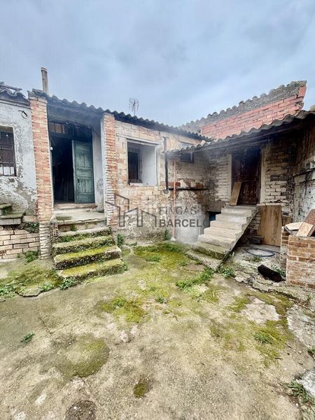 Foto de0bc4c7-cc89-472a-a0ce-24087c8be038. Casa adossada a Alagón
