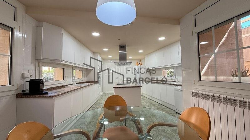 Foto 51da37c0-369c-43ef-8117-e6456176ba72. Casa adossada a Casablanca Zaragoza