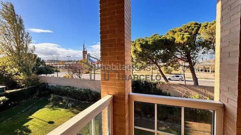 Foto 8798f1ed-e010-4576-983d-00a0f1473287. Casa adossada a Casablanca Zaragoza