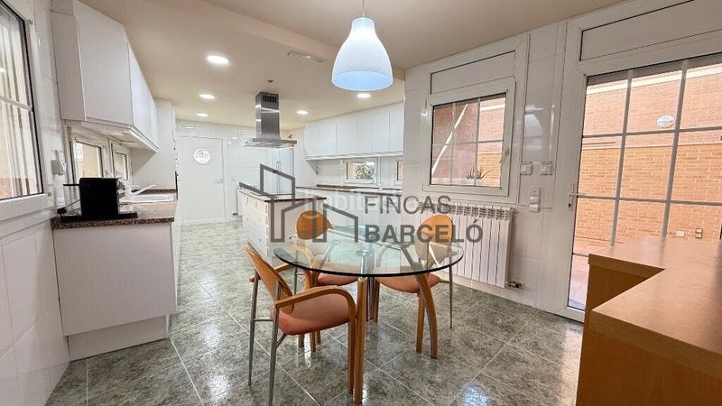 Foto ab8417d3-2275-4fb9-a692-98466d9d91ec. Casa adossada a Casablanca Zaragoza