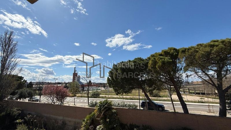 Foto c771f6d7-f38a-4a40-921d-f79c54bd3d14. Casa adossada a Casablanca Zaragoza