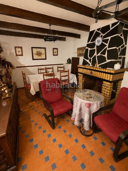Foto 7fb01ccc-b7f9-41c2-b06d-ddcb57c228b2. Casa a Cadrete