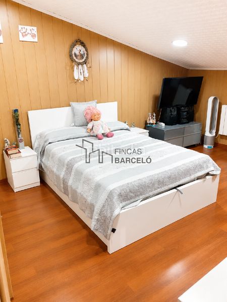 Foto b474bfac-bf15-4eb6-a65f-ec265a225f4a. Local comercial a Lécera