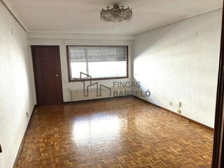 Pis a calle de vicente berdusán, bloque d-1