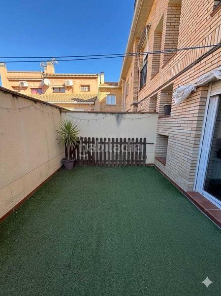 Foto 1d06fcbf-0029-4150-acb2-10a9e76d7a84. Piso en Zuera