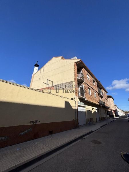 Foto 5bd6d700-adb5-4292-bd11-fcba9318828c. Piso en Zuera