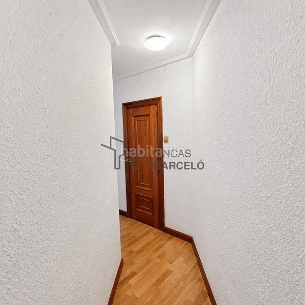 Foto f98e90c2-e8ff-4be5-afff-8e15af43e86c. Pis a Paseo Sagasta Zaragoza