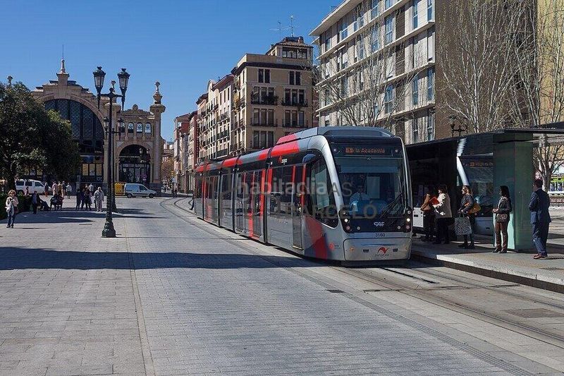 Foto bf37e678-8024-41c1-95a5-0a4b3c73b4aa. Piso en Plaza de Toros Zaragoza
