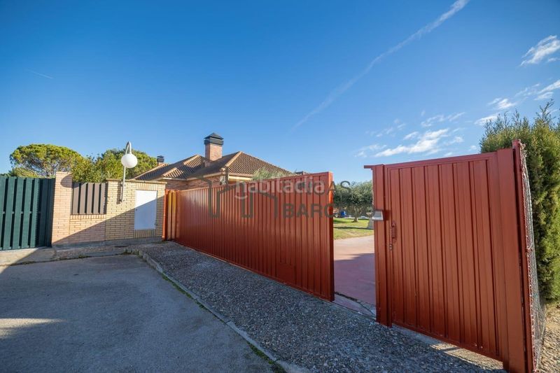 Foto de00fbce-5eb6-48f9-8c88-ca0f993dc604. Casa a Peña el Zorongo Zaragoza