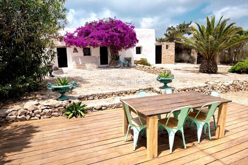 Foto 3d2022d7-ed9e-4eb8-9034-ce1ec1269efb. Chalet en n/a masia en cap de barbaria, en Formentera