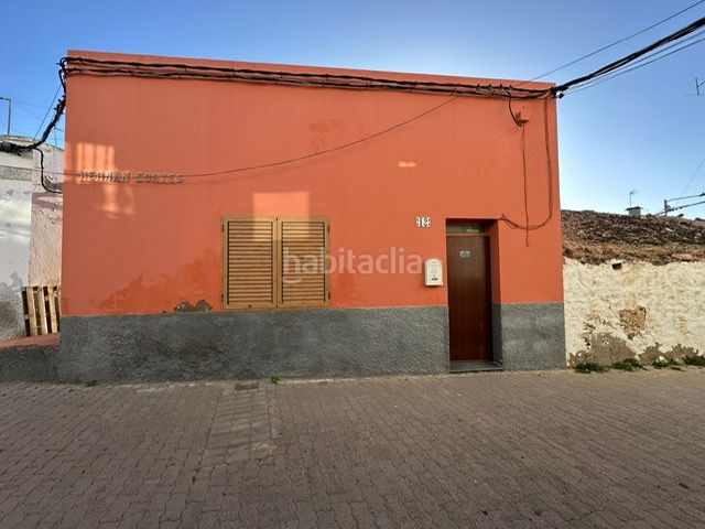 Foto 41fbea87-c513-4553-812b-2a9adcc70e48. Casa adossada a Carrizal Ingenio