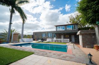 Chalet à Las Mesas - El Toscón. Chalet las mesas      2210 m² de propiedad