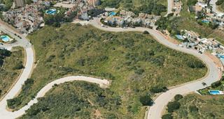 Terreny residencial en Calle escultores 16. Terreno en venta mltiple usos