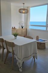 Apartament a Calle alhamar 4. Piso completamente reformado con inmejorables vistas al mar!