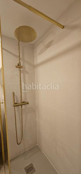Foto d8a87260-ae3a-4672-be37-0135a10a4682. Apartamento en calle alhamar 4 piso completamente reformado con inmejorables vistas al mar! en Mijas