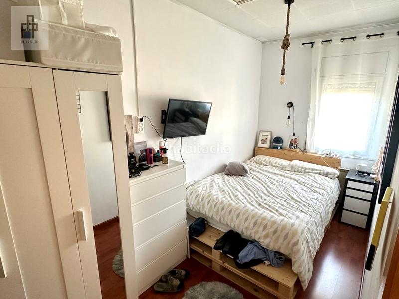 Foto 3d311f2c-1f3c-4ca5-afe9-1ec670f64c99. Casa amb aparcament a Centre Sant Boi de Llobregat