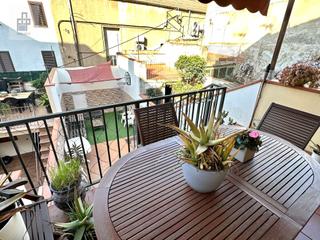 Maison  N/a. Casa adosada en venta en de sant boi de llobregat