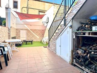 Casa  N/a. Casa adosada en venta en de sant boi de llobregat