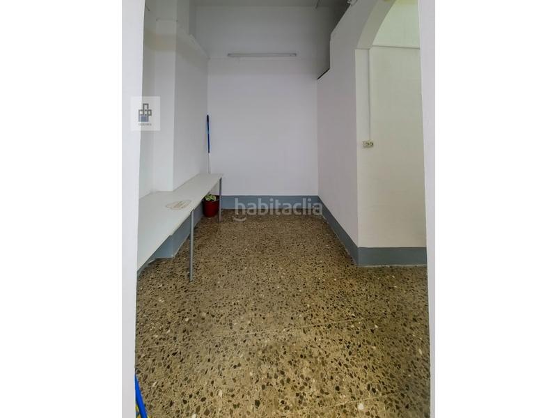 Foto 369c535f-a124-4f14-a975-f4979940194c. Lloguer local comercial a Ciutat Cooperativa-Molí Nou Sant Boi de Llobregat