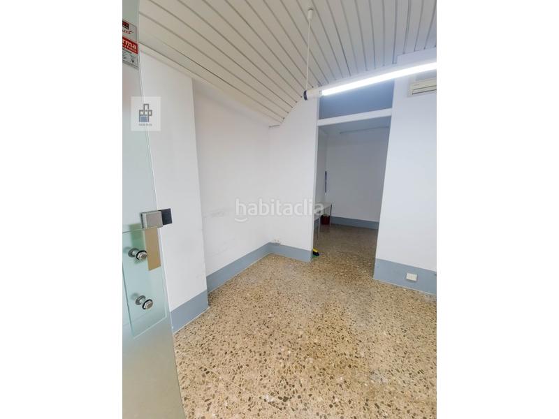 Foto 00623d98-6073-454b-b3e3-f251b0e272ea. Location local commercial dans Ciutat Cooperativa-Molí Nou Sant Boi de Llobregat