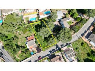 Residential Plot  N/a. Espectacular terreno urbano en torrelles de llobregat