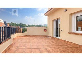 Miete Dachwohnung in La Marina del Port. Ático exclusivo en alquiler  vistas panorámicas en santsmontjuïc