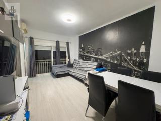 Pis  Calle abat escarre de l'. Piso en venta en marianao, sant boi de llobregat, barcelona