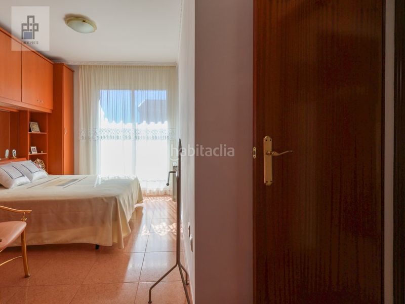 Foto 53c2ce10-27c3-4275-94b0-c8fc30e54234. Appartamento con parcheggio in Centre Vendrell (El)