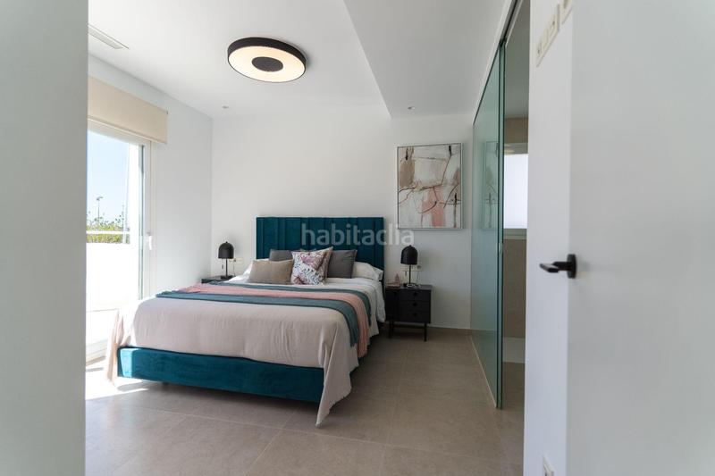 Foto 4d06dab2-7add-42d3-b442-fcb371c84431. Chalet mit heizung parking pool in Pilar de la Horadada ciudad Pilar de la Horadada