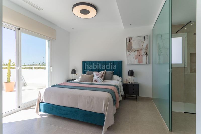 Foto 6c7699d0-abb2-447f-98d0-c83aea2b8430. Chalet mit heizung parking pool in Pilar de la Horadada ciudad Pilar de la Horadada