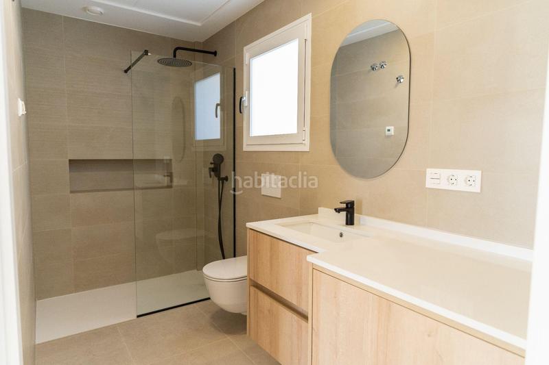 Foto 8af6a45c-1c13-48d2-9bc2-0b7c9429f59d. Chalet mit heizung parking pool in Pilar de la Horadada ciudad Pilar de la Horadada