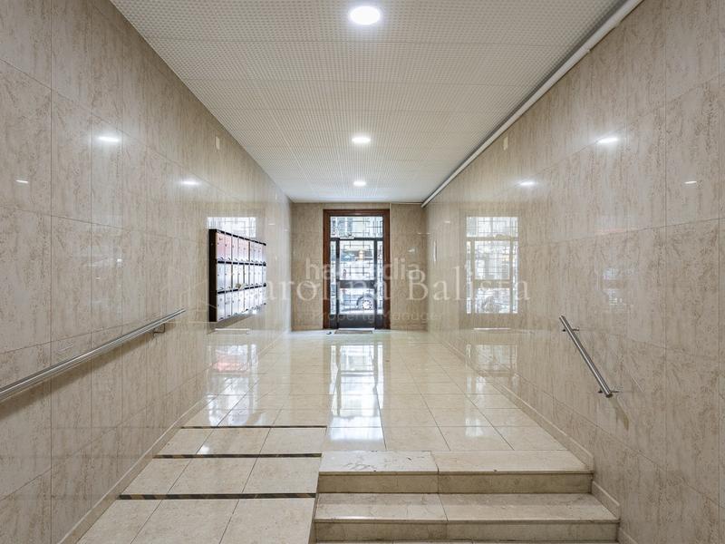 Foto 3b8b4544-a312-4292-a894-c4c042889412. Piso  en venta en paseo de sant gervasi en Putget - Farró Barcelona