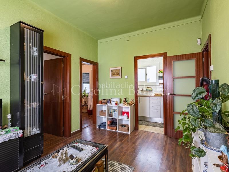 Foto 5ef130cc-97a1-4b0d-9de9-fe871b90b8a8. Piso  en venta en paseo de sant gervasi en Putget - Farró Barcelona