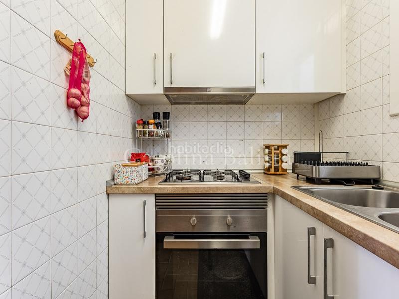 Foto f329d07a-0ef4-413c-a2b5-7c4a8893d128. Piso  en venta en paseo de sant gervasi en Putget - Farró Barcelona