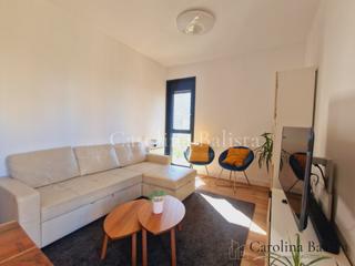 Miete Etagenwohnung in Santa Eulàlia. Bienvenido al oasis de modernidad y tranquilidad en hospitalet!