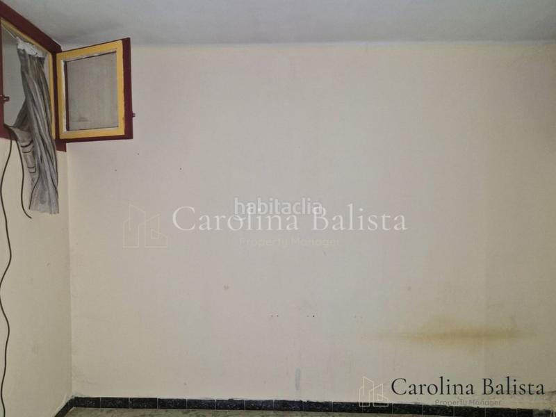Foto 1ca3a145-20a4-48a1-8e06-56d5363857b6. Edificio in Escodines Manresa