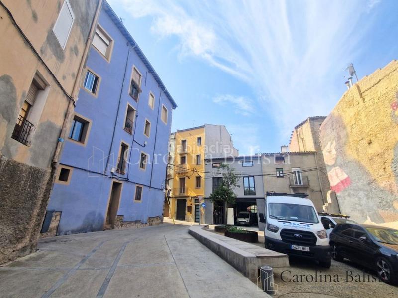 Foto 820dd3ea-64a9-4d81-8122-5feb5d2a1fe7. Edificio in Escodines Manresa