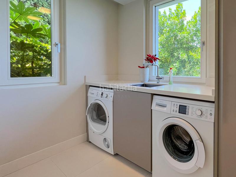 Foto 1ec8e0b7-6074-4fab-ae50-fba2c31ea437. Maison avec parking piscine dans La Zagaleta Benahavís